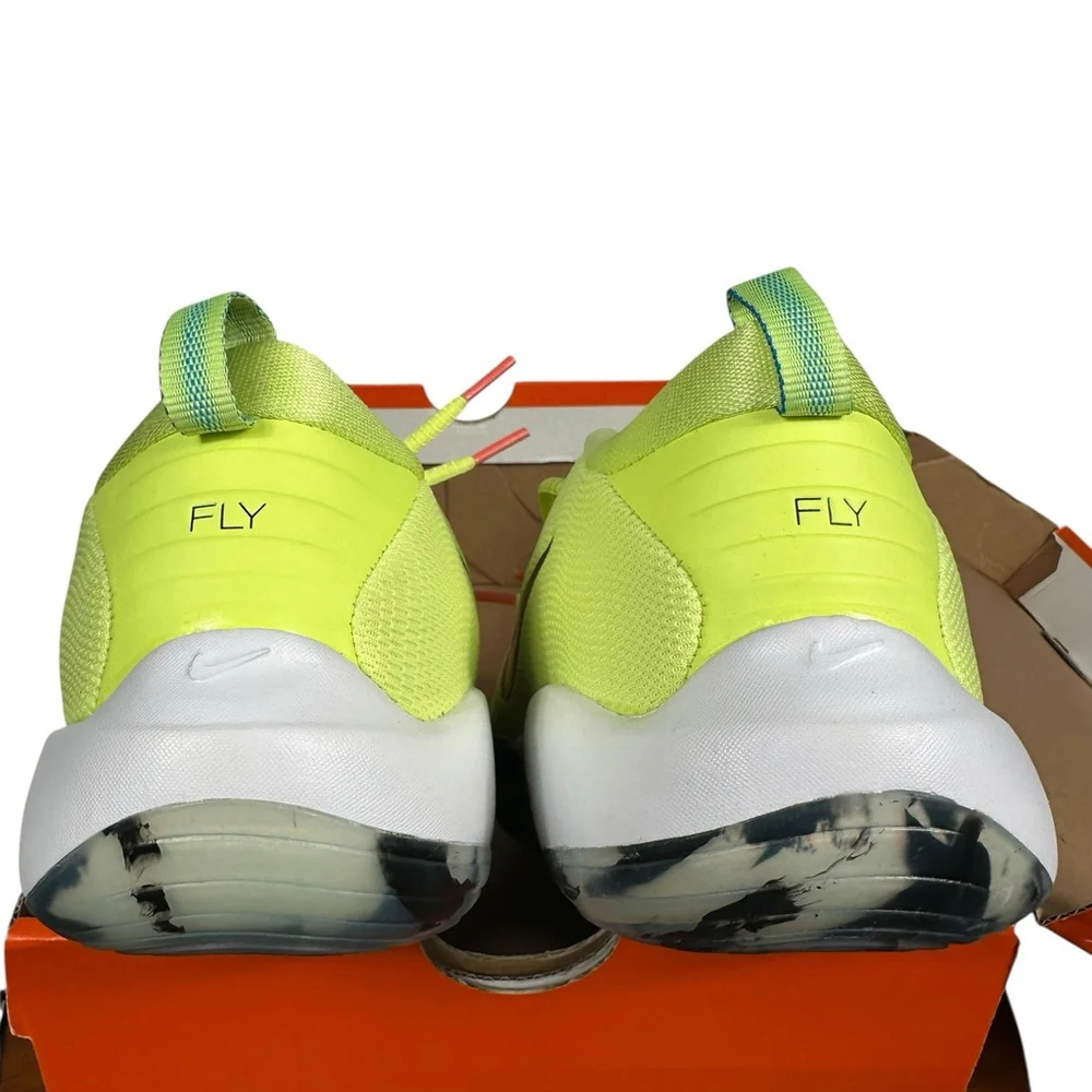 Nike ISOFLY GS Basketball Shoes Yellow Pink HF1170-700 Youth Size 6.5